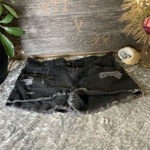Black express shorts